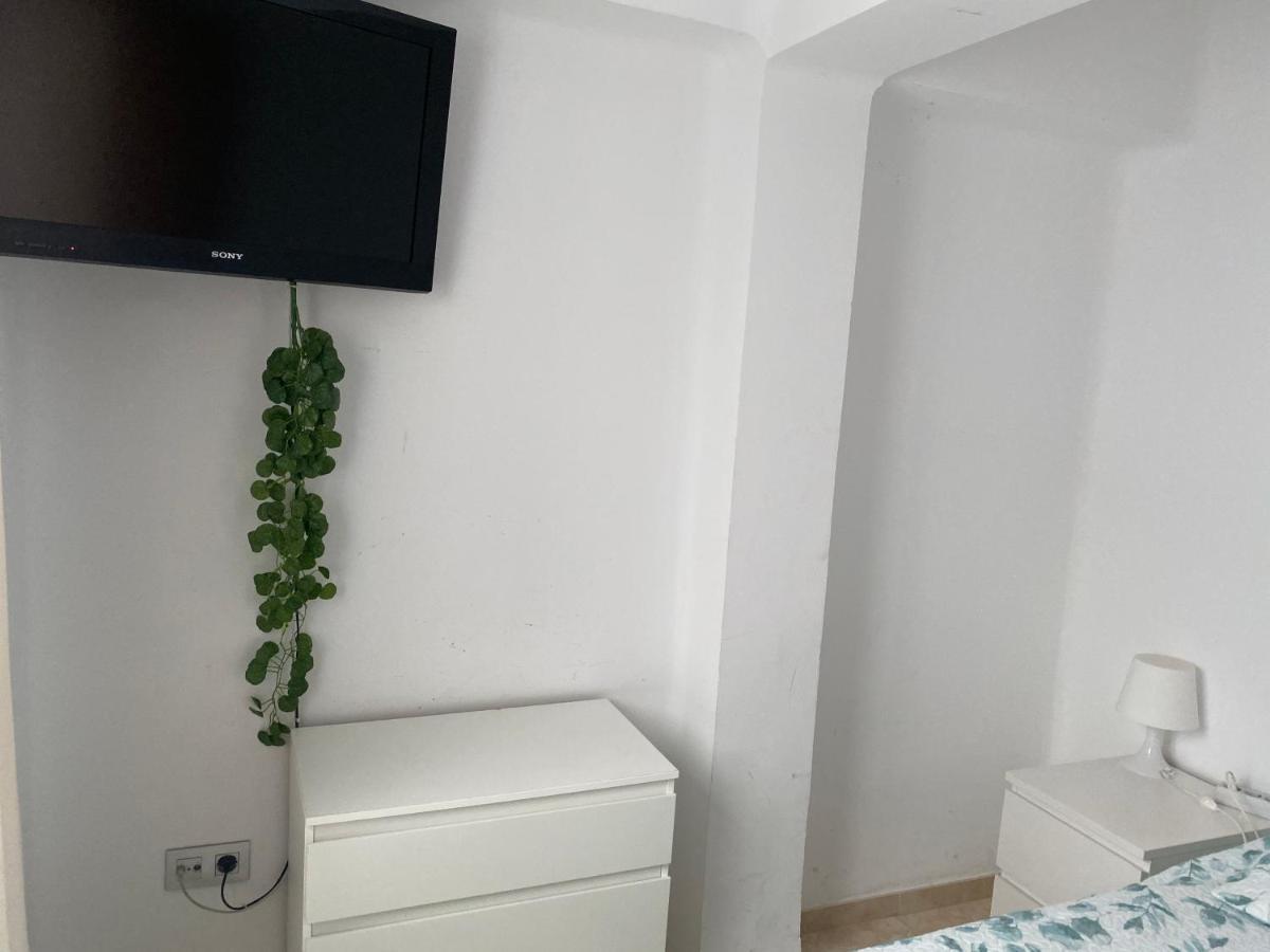Malaga Centro Habitaciones Privada En Apartamento Compartidos Kültér fotó