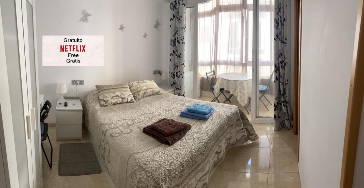 Malaga Centro Habitaciones Privada En Apartamento Compartidos Kültér fotó