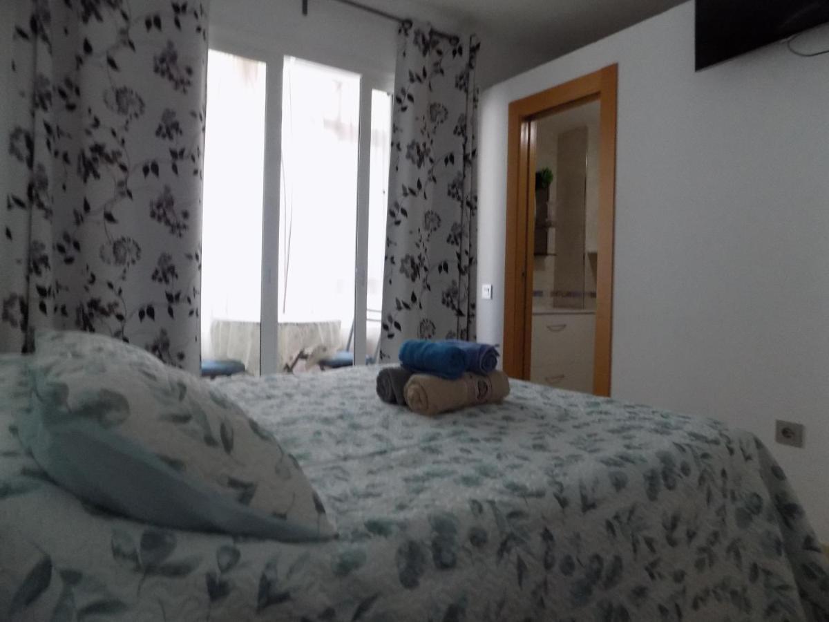 Malaga Centro Habitaciones Privada En Apartamento Compartidos Kültér fotó