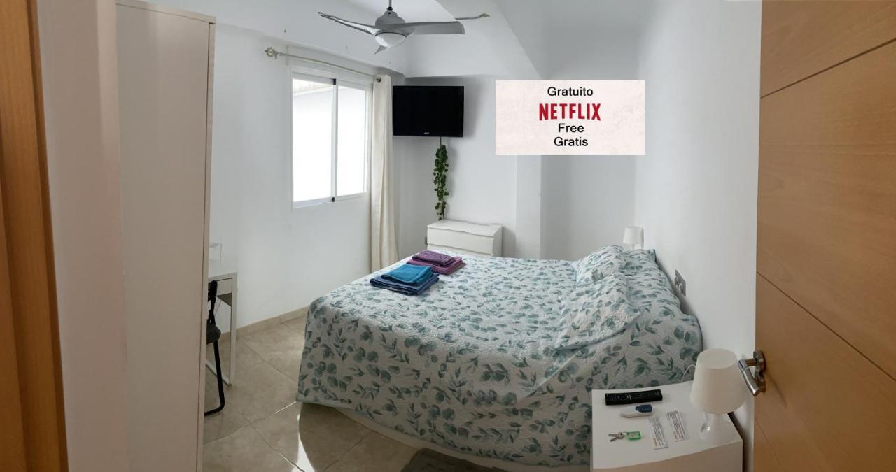 Malaga Centro Habitaciones Privada En Apartamento Compartidos Kültér fotó