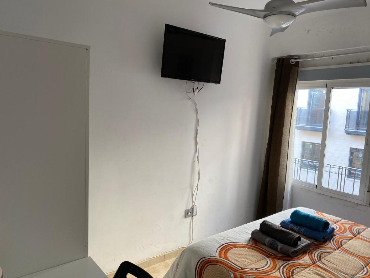 Malaga Centro Habitaciones Privada En Apartamento Compartidos Kültér fotó